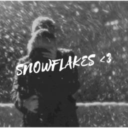 SnowFlakes™ ❄ | E-Dating / E-Chill / Socials