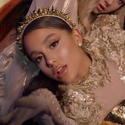 Sweetener ‧₊˚ ⊹ Ariana Grande